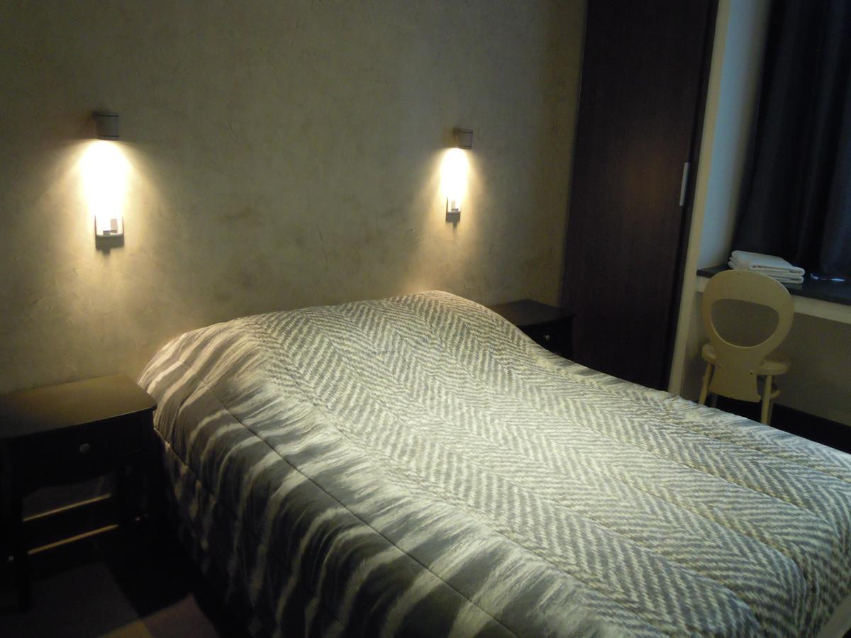 Hotel De La Pomme D'Or بار-سور-اوب المظهر الخارجي الصورة